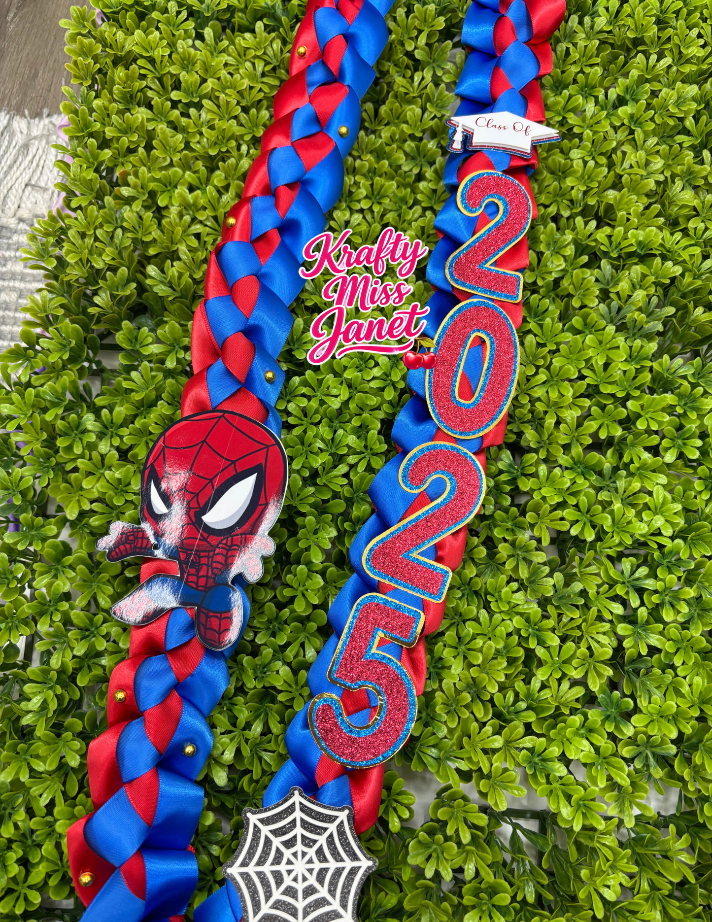 Custom Graduation Leis